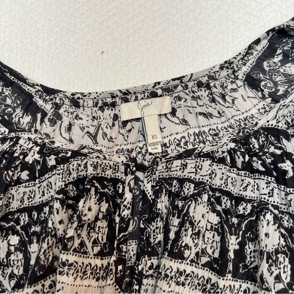 Joie Black/White Stripe Round Neck Peasant Top 3/4 Sleeve Size XS - Picture 9 of 10